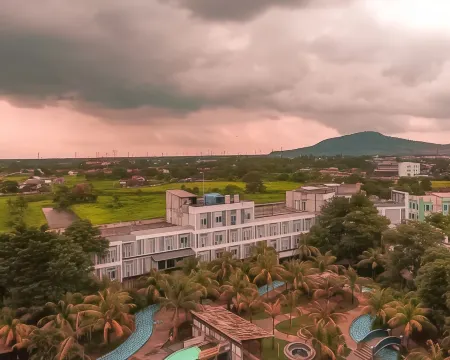 Greenotel Cilegon Отели в г. Cibeber