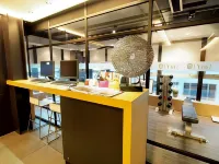 Yin Serviced Apartments Hotels in Гонконг