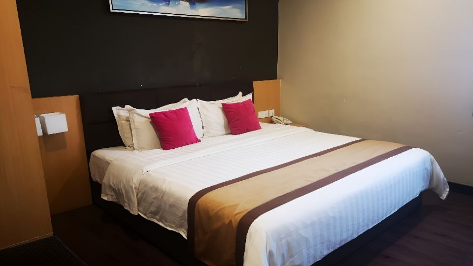 Hotel O Penginapan Melati Tanjung Near Kantor Pengamat Pengairan Tanjung