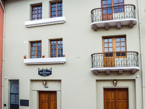 Hotel Casa Ecuatreasures - Historic District