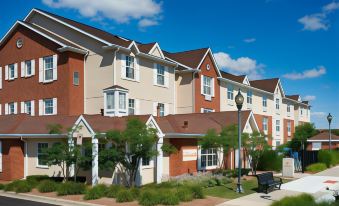 Sonesta Simply Suites Seattle Renton - Housity
