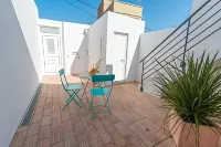 2Bedroom House Cozy Typical Restored Single Storey 5 Min from the Fuseta Beach