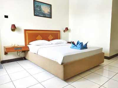 Hotel Regina Manado Hôtels à : Bunaken