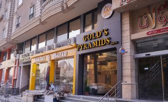 Gold's Pyramids Hotel