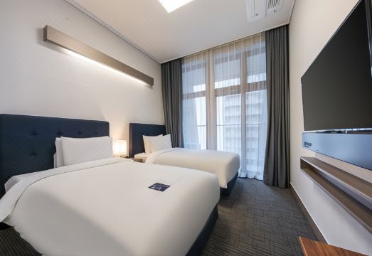 해운대 해변 근처 호텔 외관