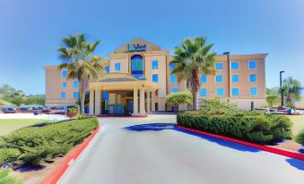 Holiday Inn Express & Suites Huntsville