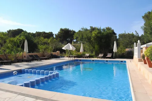 Hostal Restaurante Pou des Lleó Hotels in Platja es Figueral