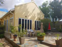 Steytlerville Villa Guest House Hotels in Steytlerville