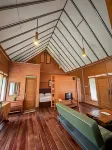 Poeti Mountain Resort Hotels in Pamijahan