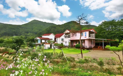 Cheongdo Mountains Bed and Breakfast Hotel di Cheongdo-gun