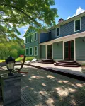 37 Oak Ridge House Hotels in Delmar Township