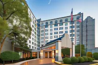 Sheraton Suites Columbus Worthington Hotels in der Nähe von The City of Zion Church