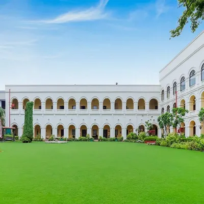 The Grand Imperial - Heritage Hotel Hotels near Itmad-ud-Daula