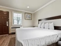 Le Blanc Inn & Suites Hotels in El Monte