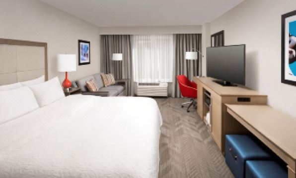 Hampton Inn & Suites Anaheim Garden Grove