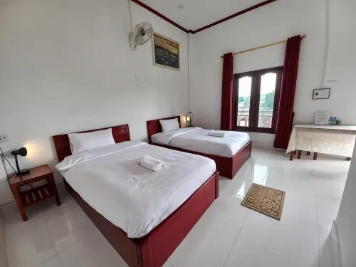 Sipanya Guesthouse Hotels in Phonsavan