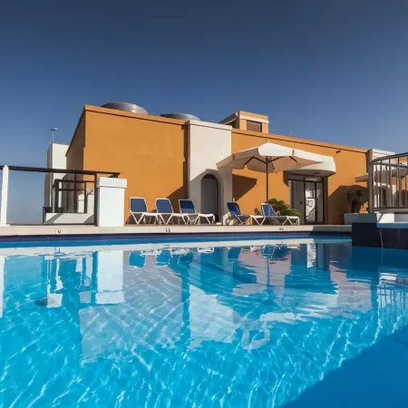 Sunseeker Holiday Complex