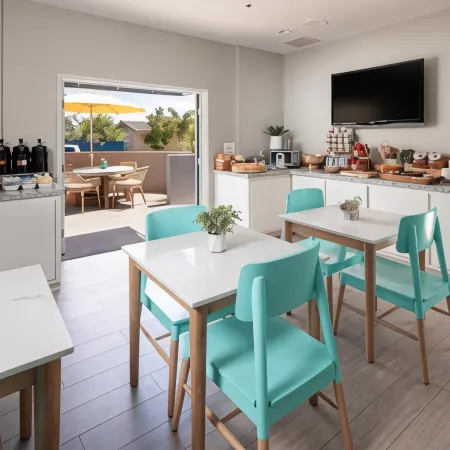 Mariposa Inn and Suites