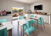 Mariposa Inn and Suites