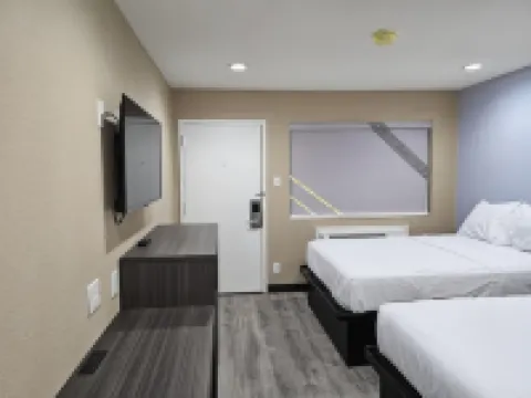 Super 8 by Wyndham Big Spring