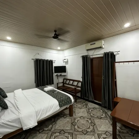 Seaway Inn Guesthouse
