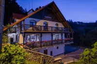 Q Chalet