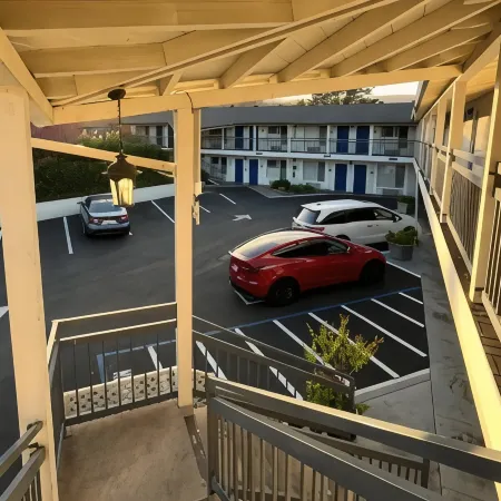 Inn by the Bay Monterey