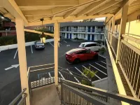 Inn by the Bay Monterey - Motels