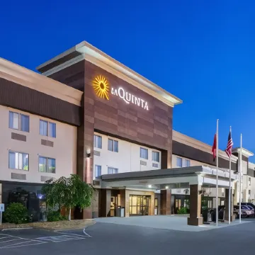 La Quinta Inn & Suites by Wyndham Goodlettsville - Nashville