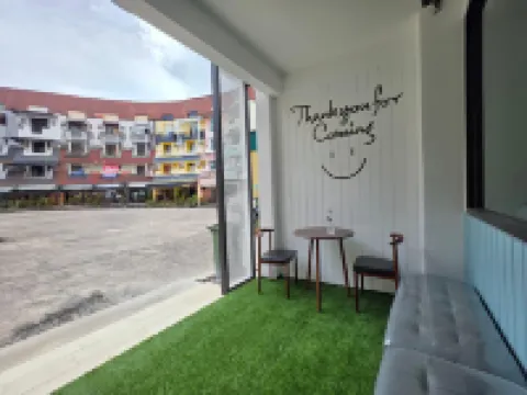 Phunaya Phuket Oldtown Hotel