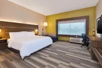 Holiday Inn Express & Suites Milan – Sandusky Area Hôtels à : Milan Township