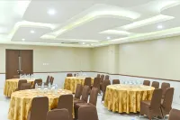 Hotel Kawana Padang - breakfast