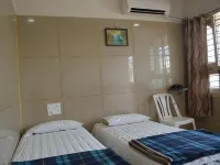 Mourya Deluxe A/C Lodge Hotels in Chitradurga