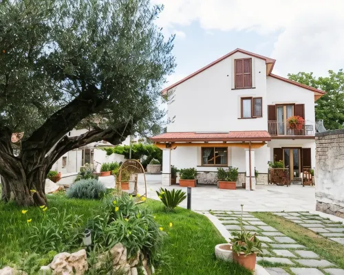 Al Chiaro di Luna Hotels in Agerola