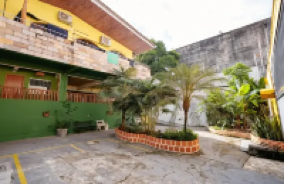 Local Hostel Manaus Hotels in 