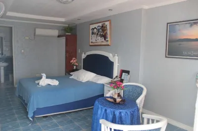 Blue Rock Resort