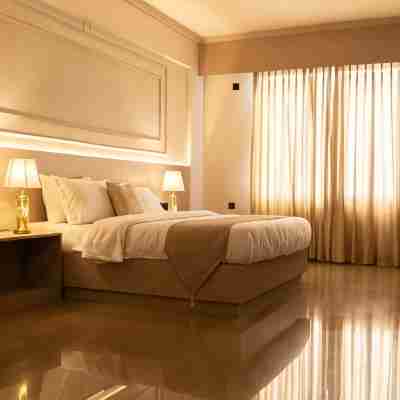 The Layover Hotel Rooms