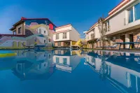 Nayino Resort Hotel Hotels in Mamaia Nord