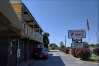 Love Hotels Western Holiday by OYO at Harlan Lake NE