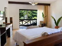Iara Beach Hotel Boutique Hotels near Itapuã