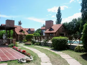 唐格雷戈里奧綜合公寓酒店