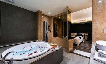 All Fun Business Hotel