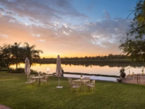 River Place Manor โรงแรมในอูปิงตัน