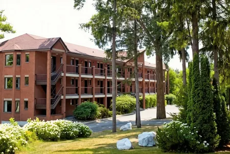 Ramada by Wyndham Ottawa on the Rideau