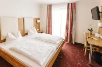 Hotel Garni Fuchs Hotels in Wasserzell