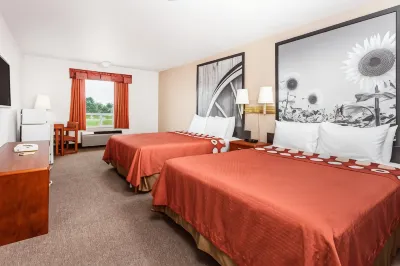 Super 8 by Wyndham Morden Hotels in 