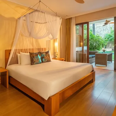 Sunsea Resort Hotel berhampiran Pantai Đồi Dương