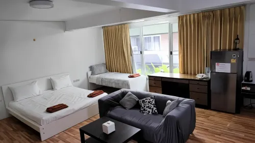 Doodle Lodge Bangkok - Lodges