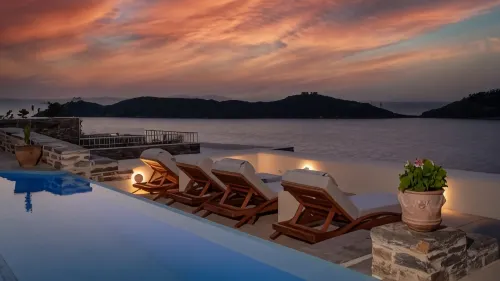 Kea Mare Luxury Villas Hotels in Kea-Kythnos