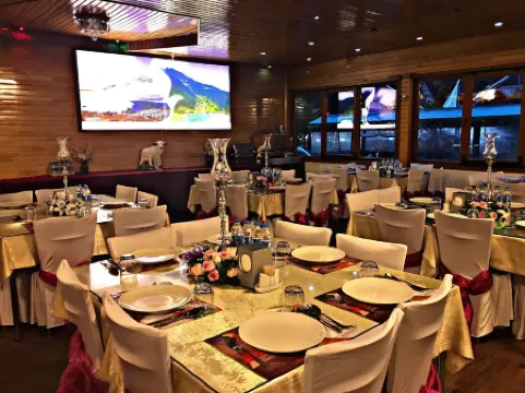 Sezgin Hotel Отели в г. Узунгёль